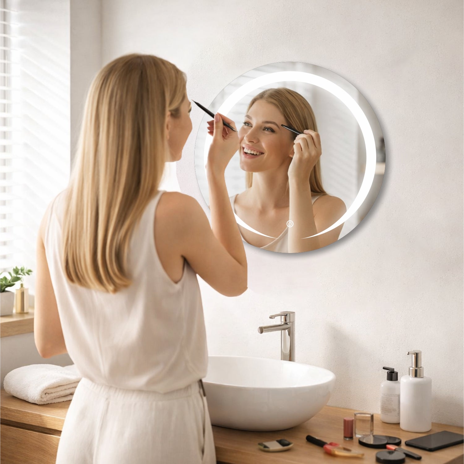 Tryotone Round  LED Mirror